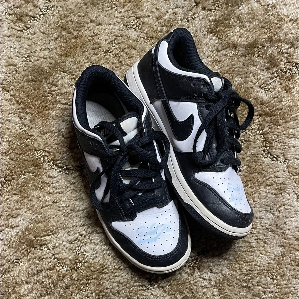 Nike Panda Dunk Lows Black‎ & White Sneakers
